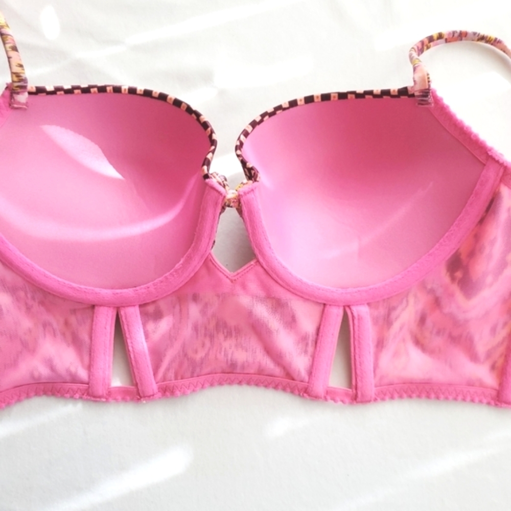 Victoria Secret Body by Victoria Longline Demi Bra Pink Ikat Print Size 32D - Picture 2 of 8